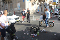  بالصور: اصابة طفيفة لطفل بحادث دهس بمدينة يافا 